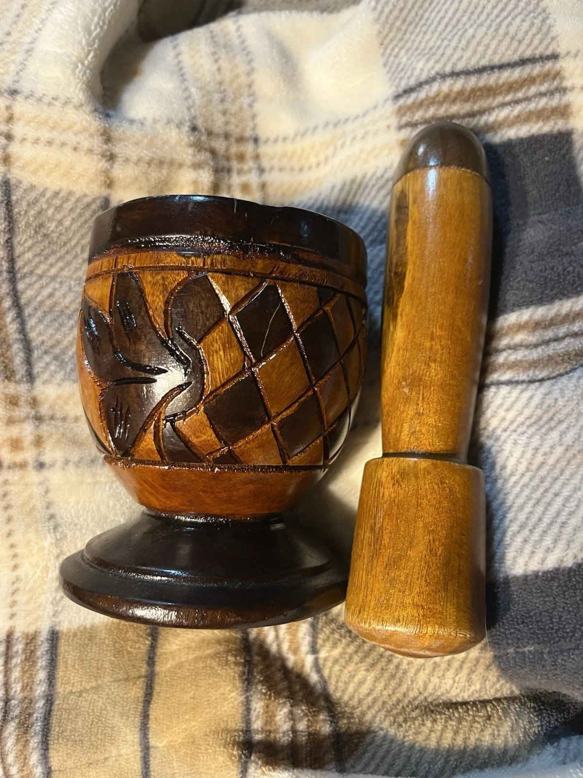 Handmade Wood Mortar & Pestle Set Floral & Nature Pattern. S
