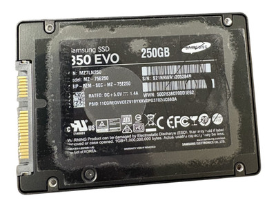 250 GB Samsung SSD 850 EVO Model MZ-75E250 2.5 in