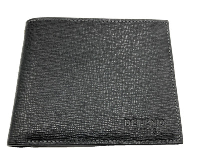 NWOT Defend Paris Black Bifold Wallet With Eyelet For Chain