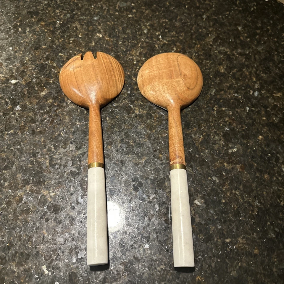 Conjunto de servir salada artesanal de madeira e mármore - Colher e garfo - Imagem 2 de 2