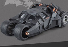 Batmobil-Automodell  1:18 The Dark Knight Tri...