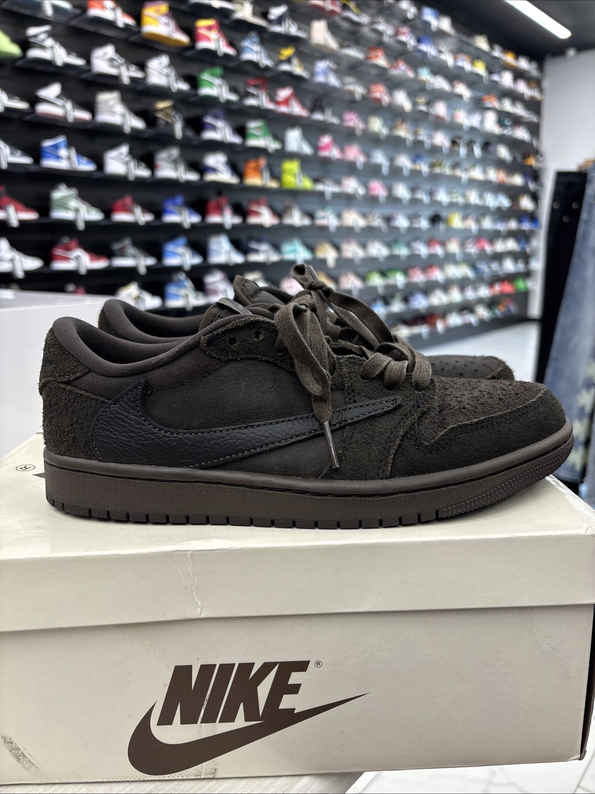 Size 6.5M/8W-Jordan 1 Retro Low OG Travis Scott Velvet Brown|DM7866-202|PREOWNED