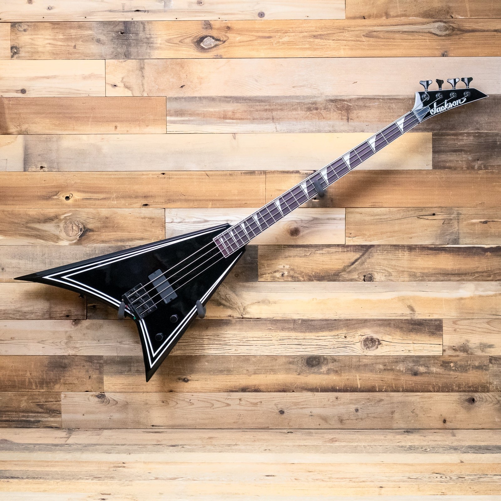 Jackson X Series RRB IV Rhoads Bass, Black with White Pinstripes U285169