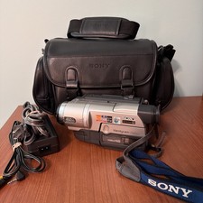 Sony Handycam Vision CCD-TRV308 Hi8 Camcorder 20x Optical Zoom NightShot TESTED