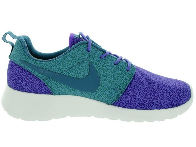 ladies nike running trainers