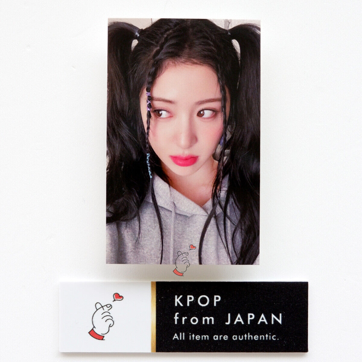 LE SSERAFIM UNFORGIVEN Weverse japan Lucky draw photocard LE SSERAFIM UNFORGIVEN Weverse japan Lucky draw photocard