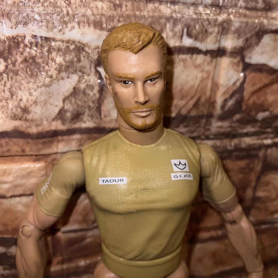 G.I. 1996 VINTAGE FIGURA DE ACCIÓN JOE TADUR 12" PAWTUCKET Desnudo 100% Articulado Foto 2 de 4