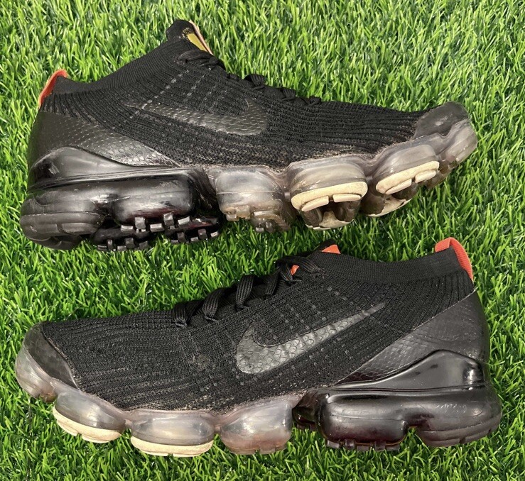Nike Air VaporMax Flyknit 3 Black Snakeskin Size 11 Sneakers w
