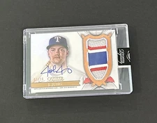 2024 TOPPS DYNASTY - JOSH JUNG GAME USED PATCH & AUTOGRAPH 01/10 - No. DAP-JJ3
