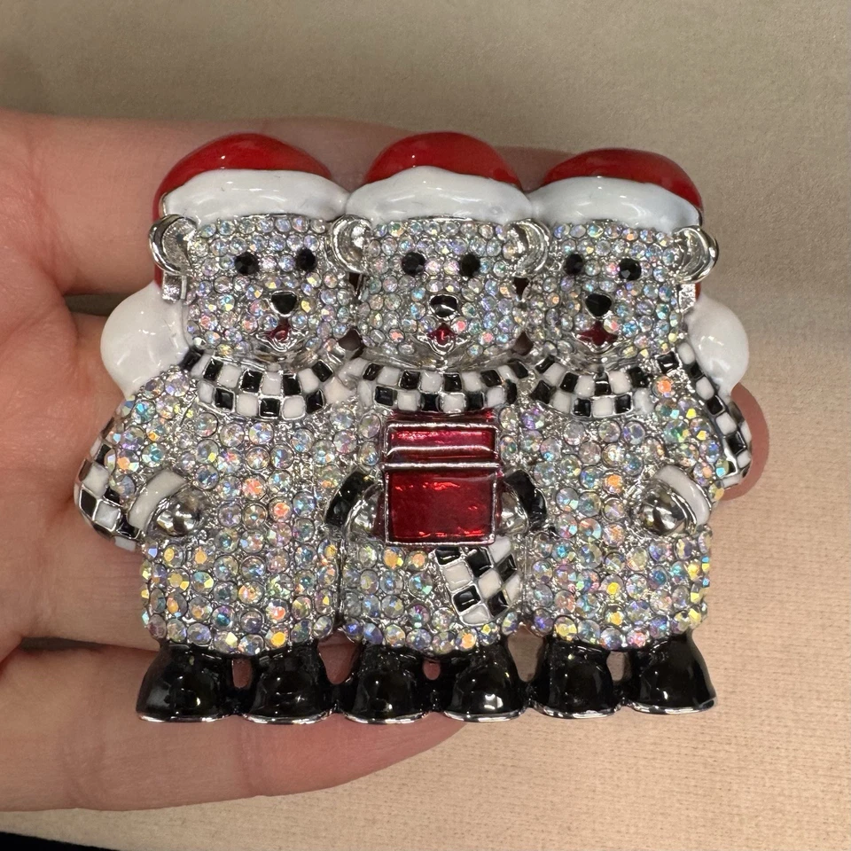 Festive Large Butler & Wilson Christmas Carolling Bears Brooch AB Crystals - Image 4 of 4