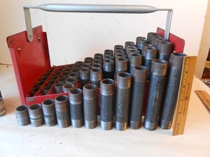 PASCO THREADED NIPPLE CADDY WITH NIPPLES 1 INCH OD  1 1/4 to 6 INCH