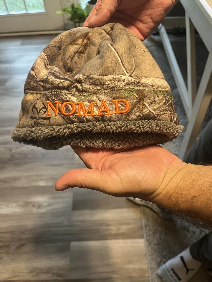 Nomad three-piece jacket, pants, beanie, fleece lined, late-season men’s size M - Image 2 of 4