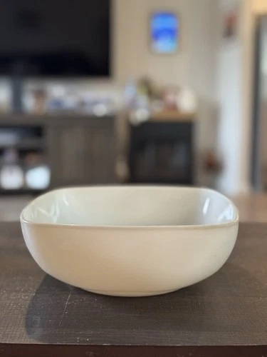 Vintage Pyrex milkglass A-11 2 1/2 quart Square mixing bowl