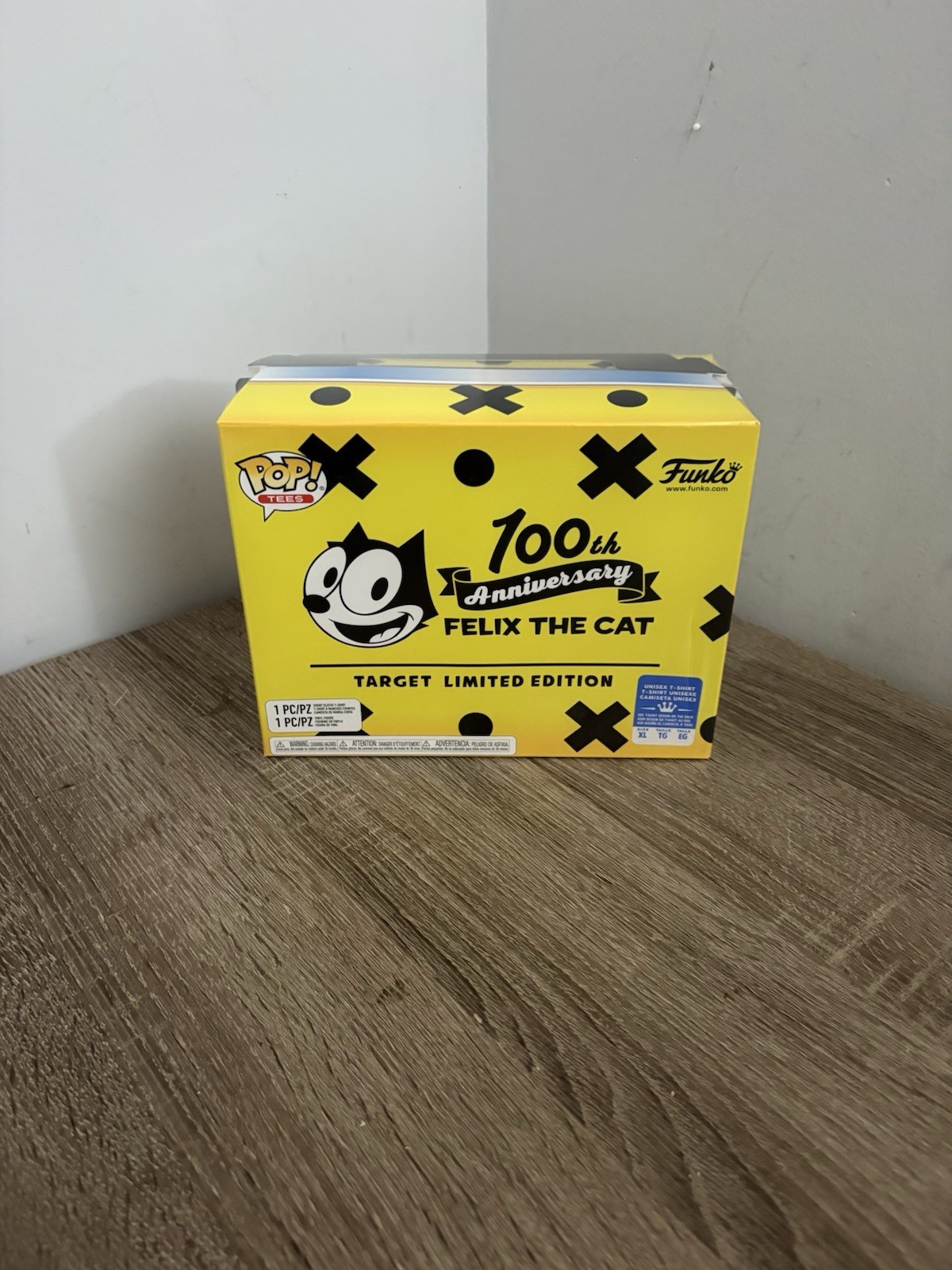 Funko POP! Felix the Cat #526 XL And Tee 100th Anniversary Box Target Exclusive