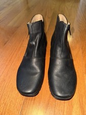 Women's Size 7 M Easy Spirit Booties