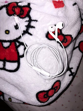 White In-Ear Wired Earbuds 3.5mm Jack w/ On-Cable Mic, Playback  Volume