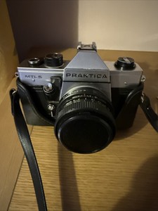 Praktica MTL 5 35mm Film SLR Manual Camera