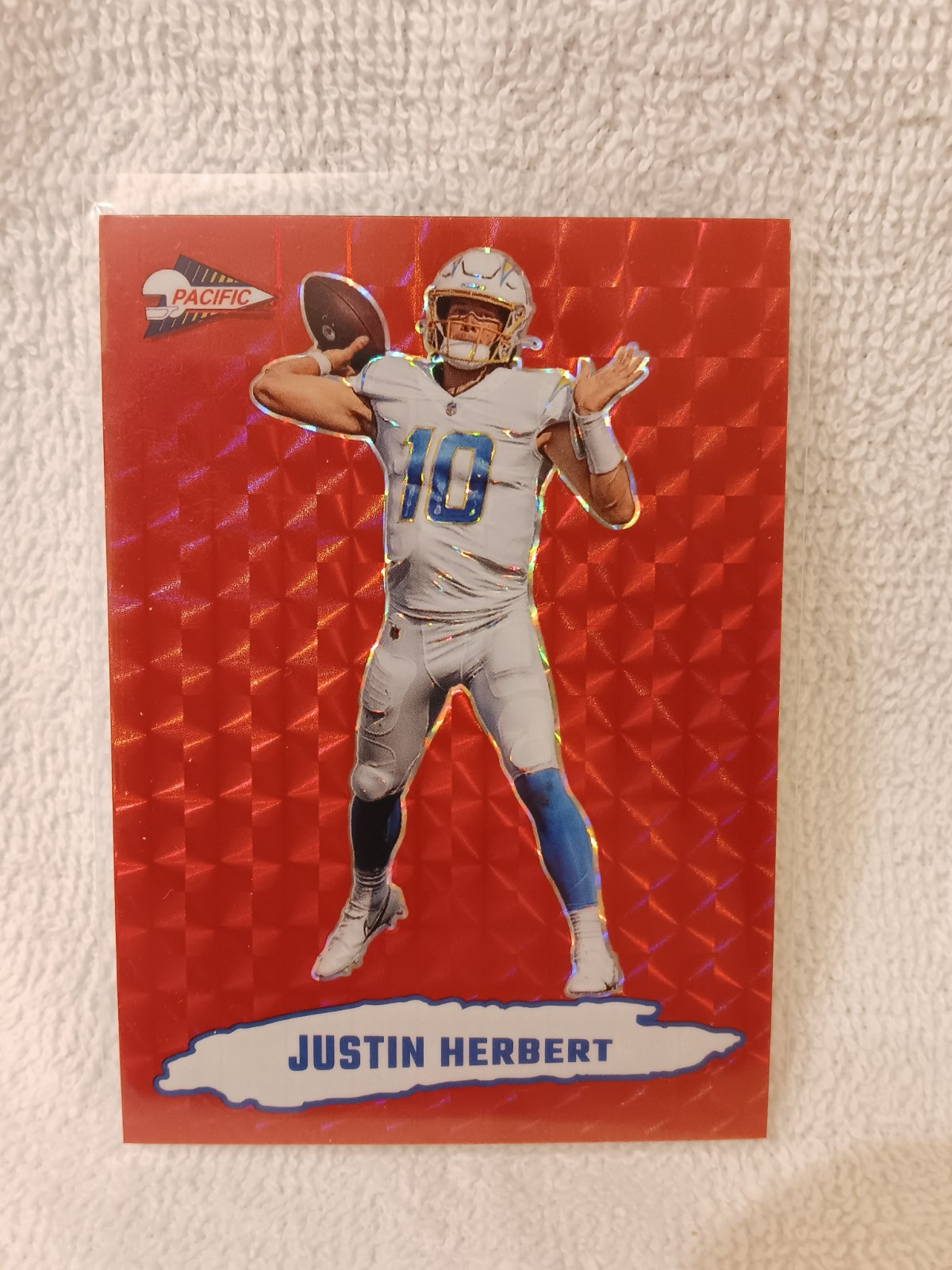 2022 Zenith Football Justin Herbert Pacific Red Prizm Sp #PAC-3