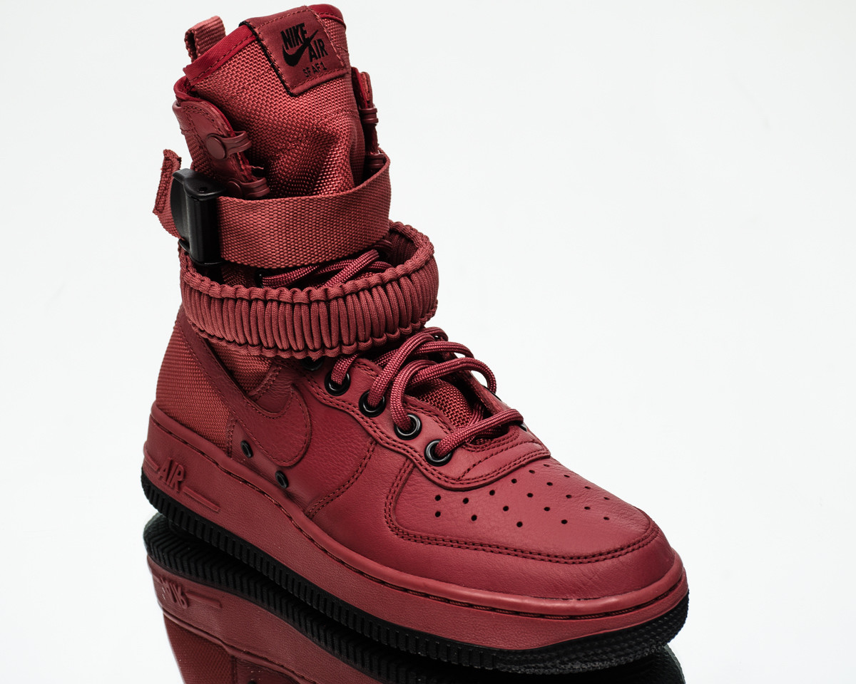 Nike air force wmns sf 1 metà donne scarpe nuove di cedro 857872-600 nero Nike air force wmns sf 1 metà donne scarpe nuove di cedro 857872-600 nero