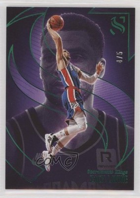 2024-25 Panini Silhouette Green 4/5 Zach LaVine #30 v7j