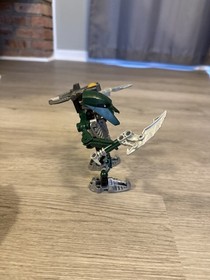 LEGO BIONICLE: Defilak (8929), 100% Complete, 1 orange zamor sphere included