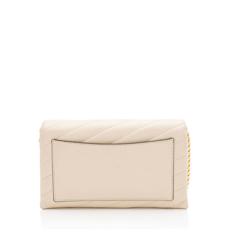 Cartera Kira de cuero Chevron Tory Burch con cadena Foto 3 de 4