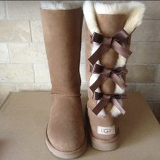 Women's UGG BAILEY BOW TRIPLET II Tall Suede Sheepskin Boots Chestnut Size 9