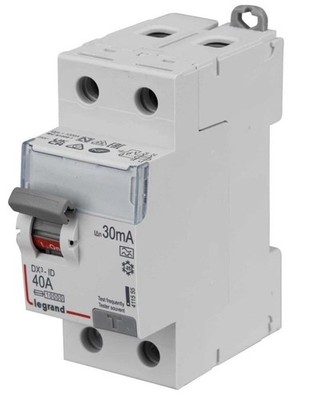 Legrand 40A 2 polig 30mA Typ A RCD 411555. Neu. Versiegelter Karton. 