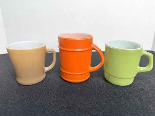 VTG Fire King Milk Glass D Handle Coffee Mugs  Avocado & Brown & Barrel Lot Of 3