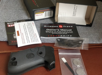 Crimson Trace Red Lasergrips for Sig Sauer P220 Pistols #LG-320