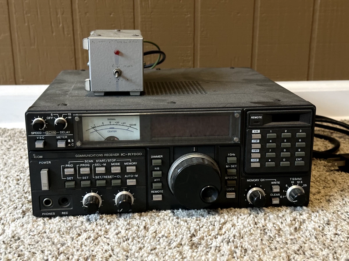 ICOM IC-R7000 オプション付き ICOM IC-R7000 オプション付き ICOM cahalaneskuse.com