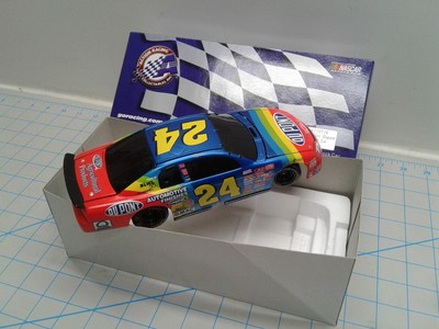 Die Cast 1:24 Action Performance #24 Jeff Gordon BOW Car  1999 Limited Ediition