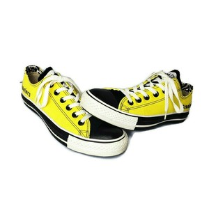 yellow chuck