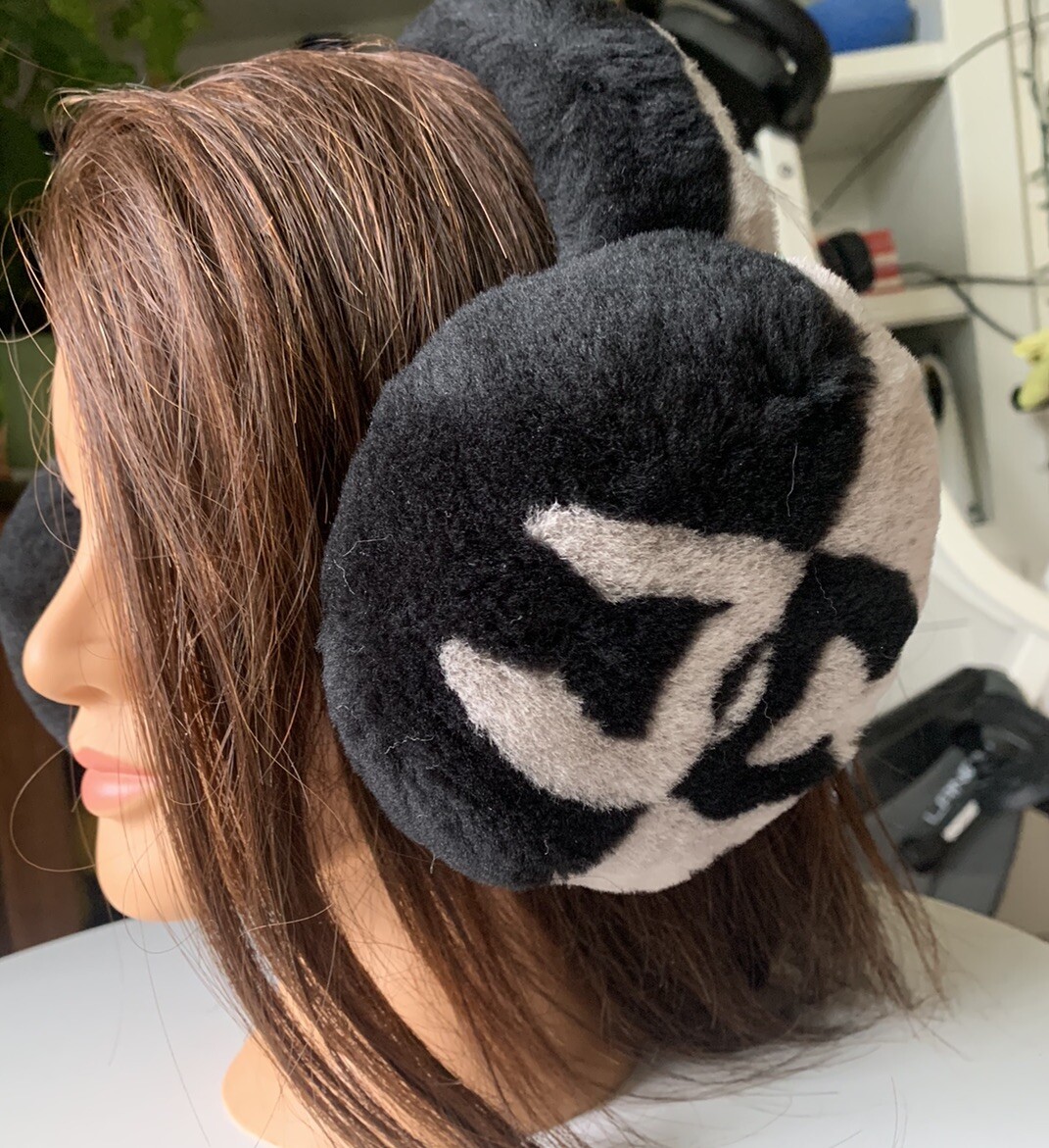 CHANEL New Oversized CC Foldable Earmuffs Black & Gray Shearling