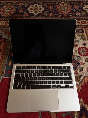 MacBook Air M3 13.3, 24GB-RAM, 512GB SSD,8-Core CPU, 10-Core GPU