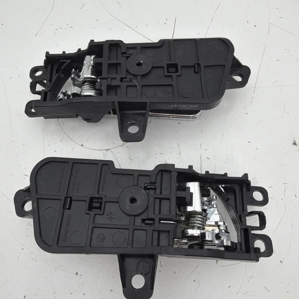 Manija interior de la puerta delantera derecha Hyundai Sonata 11-14 82620-3S000 OEM B259-22 Foto 2 de 4