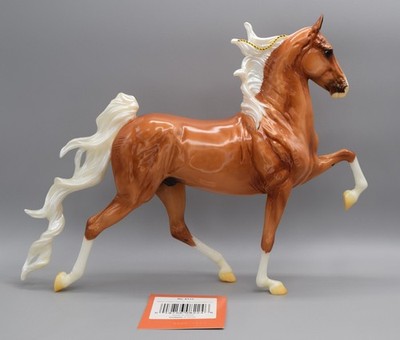 GLOSSY CCA Breyer 70th Anniversary Model Palomino Saddlebred Hamilton Horse 8224