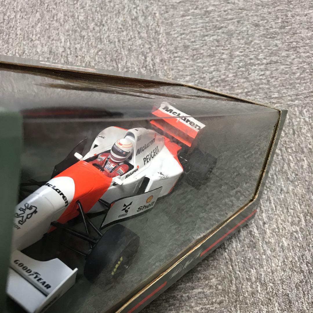 値下げ　McLaren PEUGEOT F1 1/18 1/18 Minichamps 1998 McLaren MP4/13 #8 World Champion