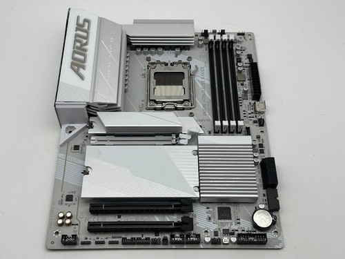 GIGABYTE B650E AORUS ELITE X AX ICE AM5 AMD ATX Motherboard READ/FOR PARTS - Bild 6 von 9