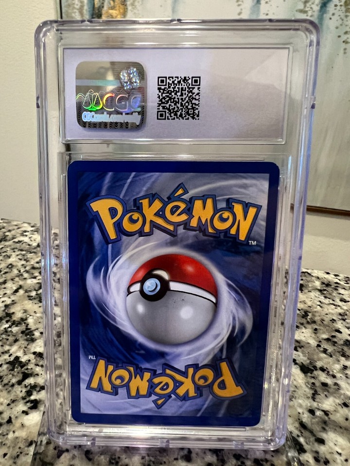 cgc-nm-mint-8-graded-dark-machoke-40-82-team-rocket-classic-2000-s