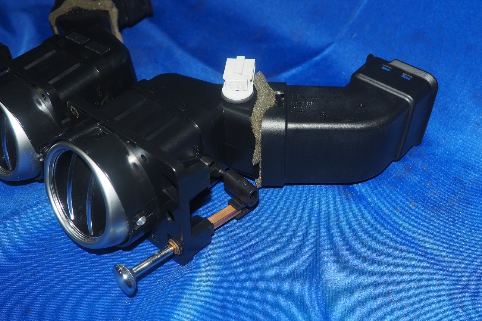 2003-2012 Bentley Flying Spur GT GTC Rear Left & Right  Air AC A/C Heat Vents