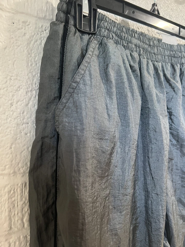 Pantalones de colección Cabin Creek para mujer grandes cortavientos forrados con cordón nailon terciopelo Foto 2 de 4