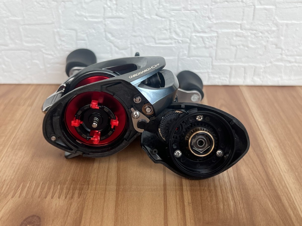 Shimano 14 Chronarch CI4+ 151HG Left Baitcasting Reel 7.6:1