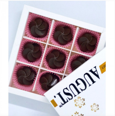 Vegan Natural candies based on carob without sugar ''apple-walnut'',  ECO