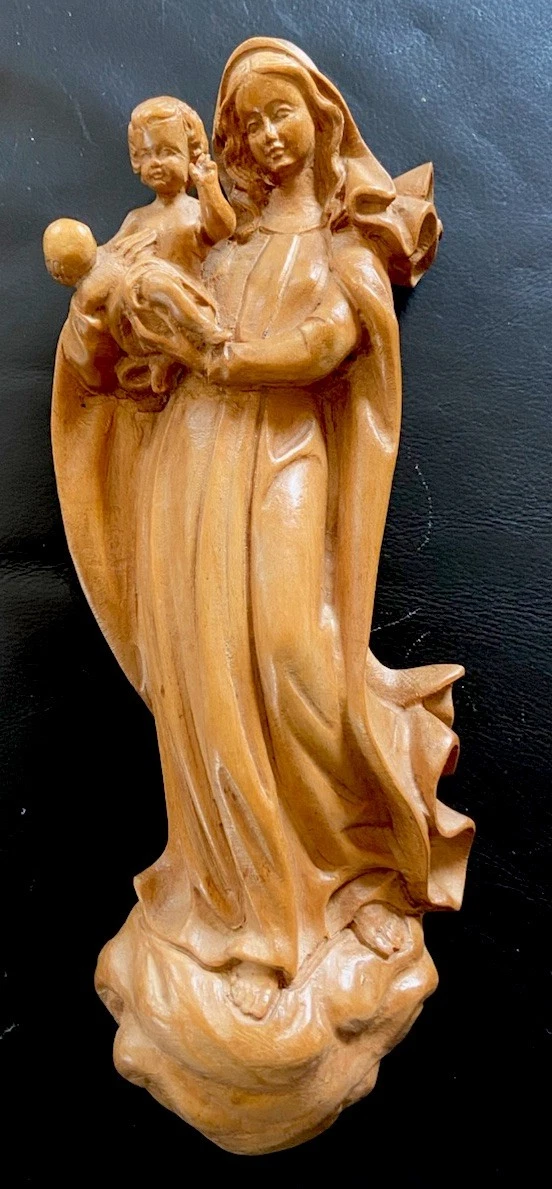 Alte Holzgeschnitzte Figur - Maria mit Jesuskind - geschnitzt für die Wand