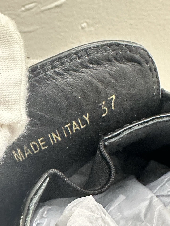 Prada Leather Triangle Logo Loafers EU 7 US 7 WOMEN Black - Image 4 of 4