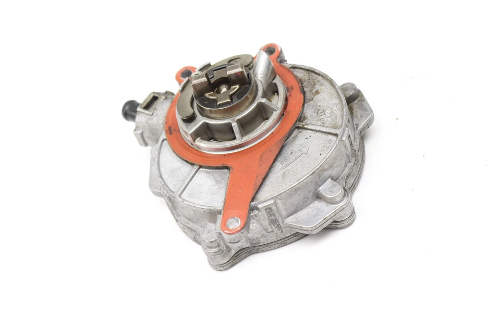 AUDI A5 QUATTRO 2008-2011 2013-2016 - Bomba de vacío de freno 06E145100M Foto 2 de 4