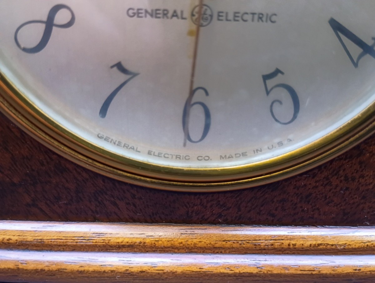 VINTAGE 1930s 1940s GE General Electric Model 3H06 Mantel Clock