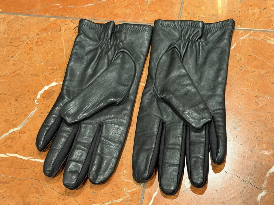 GUANTES DE CONDUCCIÓN FOWNES VINTAGE CUERO NEGRO FORRO ACRÍLICO AJUSTE M L WPL9522 USADOS EN EXCELENTE ESTADO Foto 4 de 4