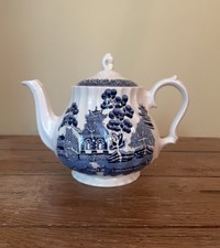 Blue Willow Teapot With Lid Swirl Rim Royal Wessex England Discontinued